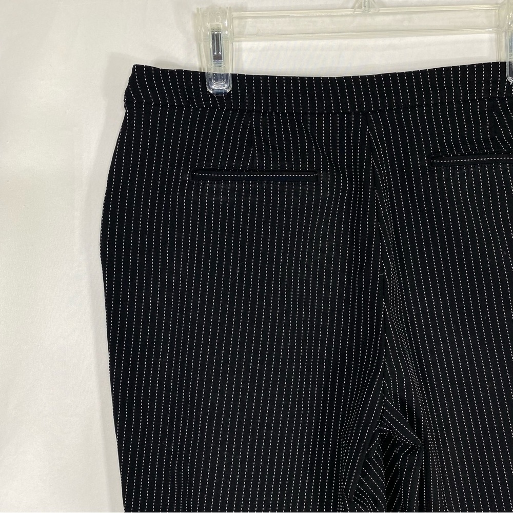 Charter Club Women’s Slim Leg Dashed Pinstripe Pull-On Stretch Pants - Picture 2 of 7